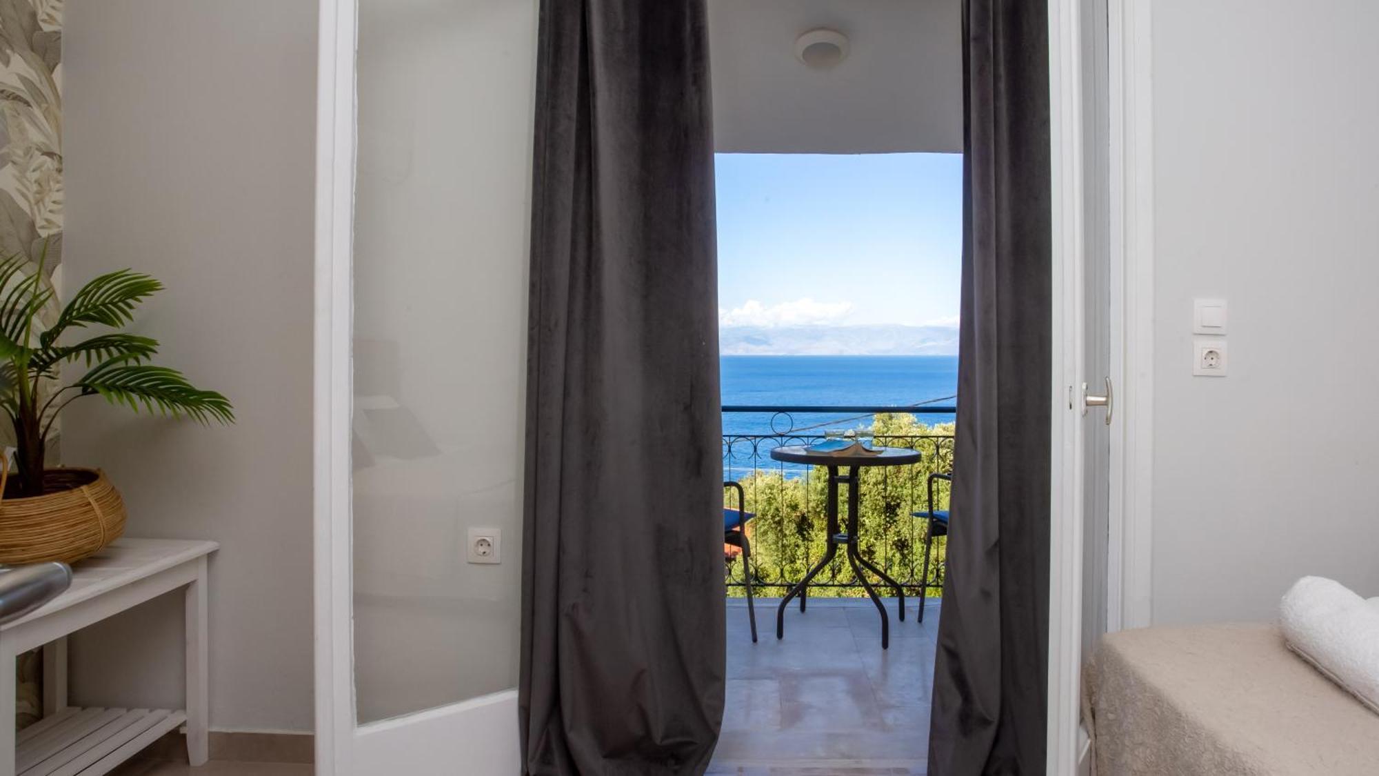Ionian Blue Maisonettes * Benitses (Corfu)