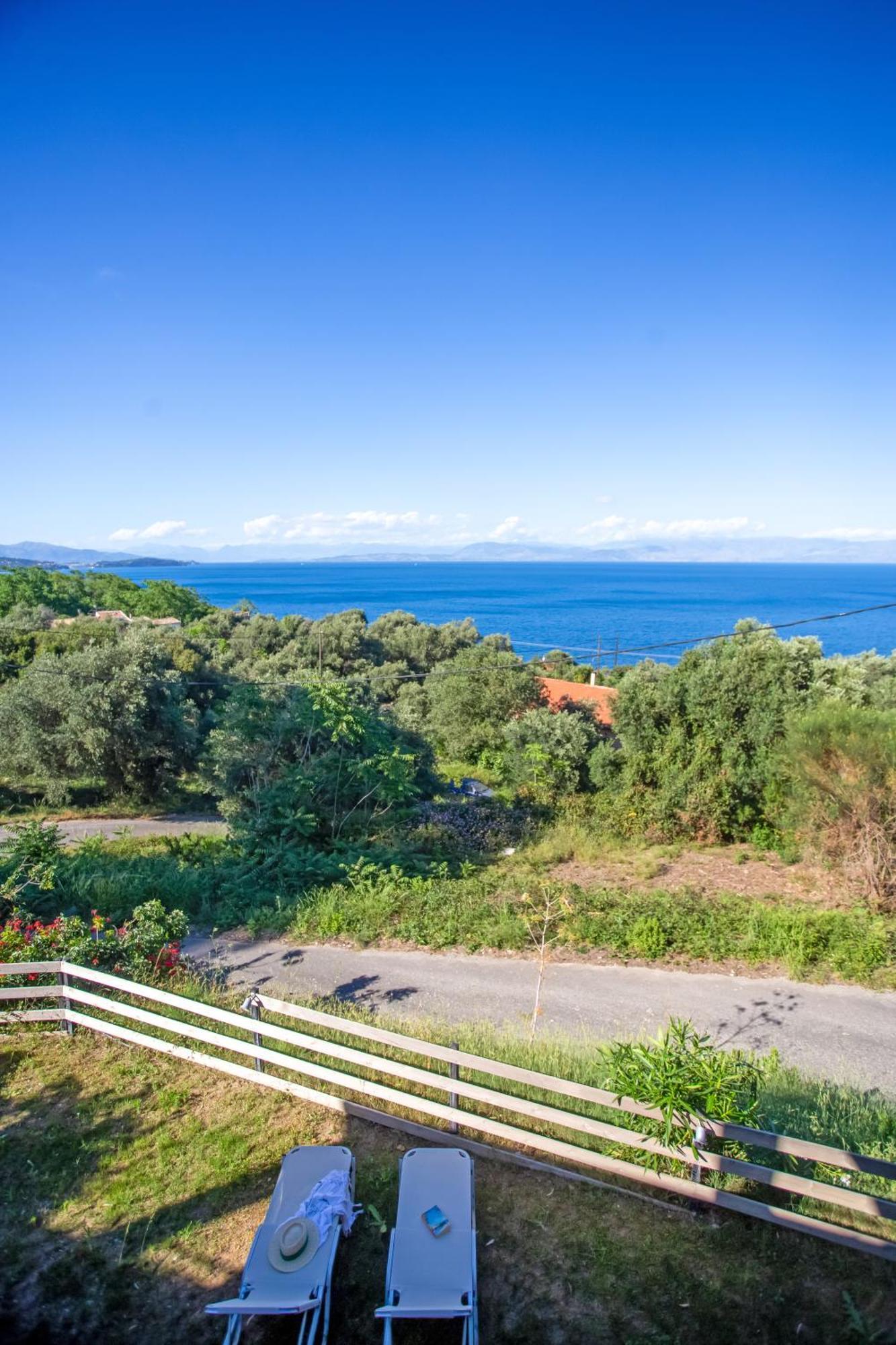 Ionian Blue Maisonettes Benitses (Corfu)